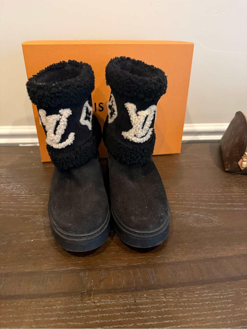 Louis Vuitton Kids Black Suede Shearling Logo Boot Cuffs